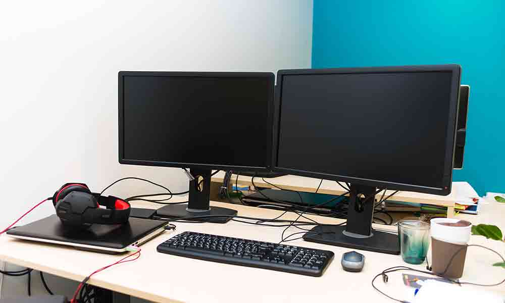 How to Set Up Dual Monitors at Home or at the Office!